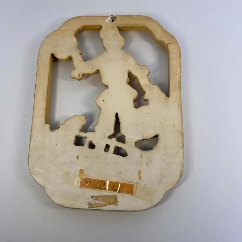 Vintage Empire 3D Wall Art Victorian Courting Couple Plaques Made In Italy‎